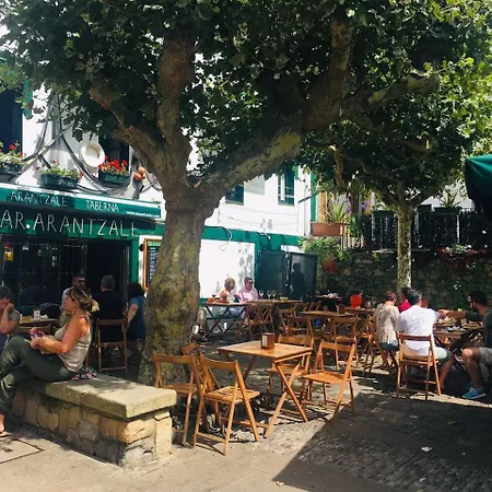 En Getxo. Cercano Al Puerto Viejo Апартаменты *