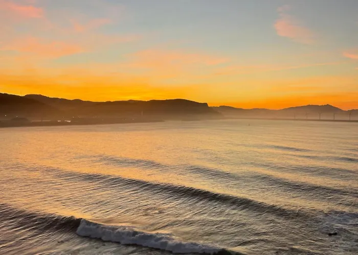 Apartamento En Getxo. Cercano Al Puerto Viejo Guecho