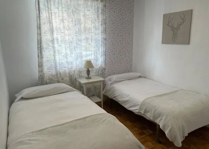 En Getxo. Cercano Al Puerto Viejo *