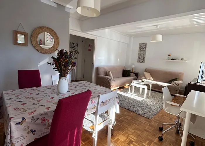 Apartamento En Getxo. Cercano Al Puerto Viejo