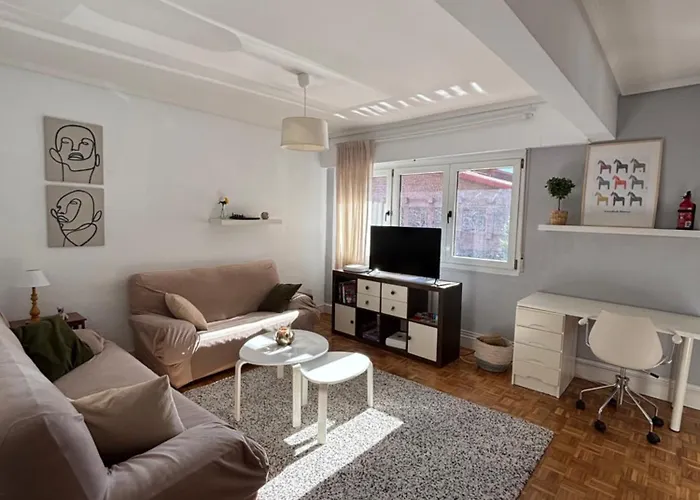 En Getxo. Cercano Al Puerto Viejo Apartamento *