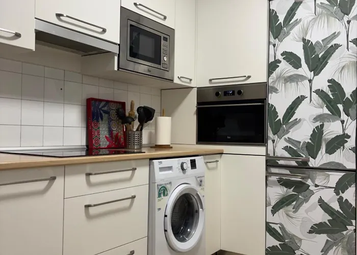 En Getxo. Cercano Al Puerto Viejo Apartamento