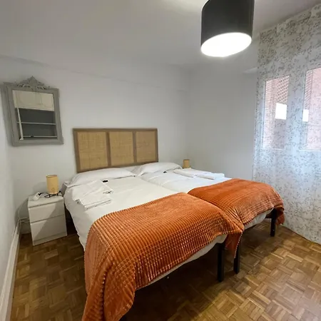 En Getxo. Cercano Al Puerto Viejo Apartment *