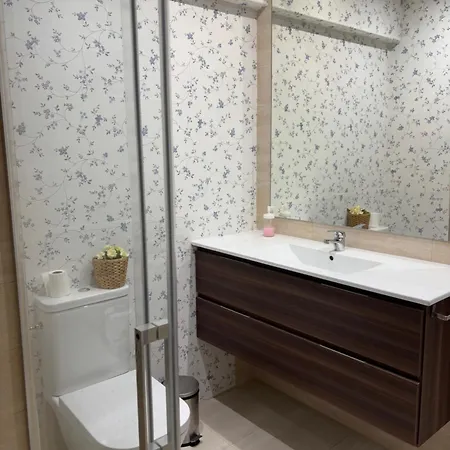 En Getxo. Cercano Al Puerto Viejo Apartman *